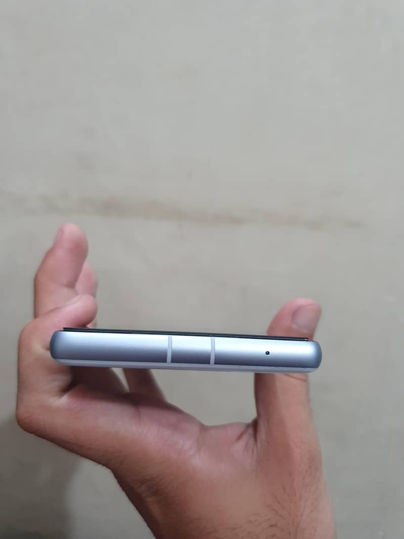 Google Pixel 7a 1