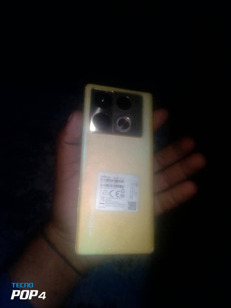 Infinix Note 40 Pro 3