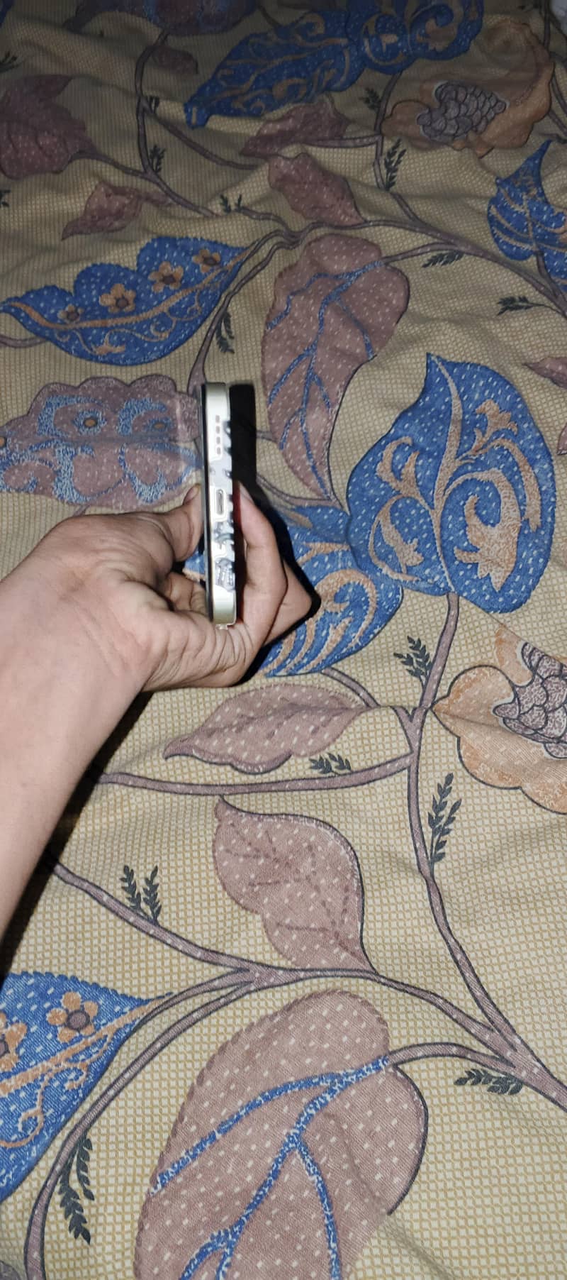 Realme C75 5