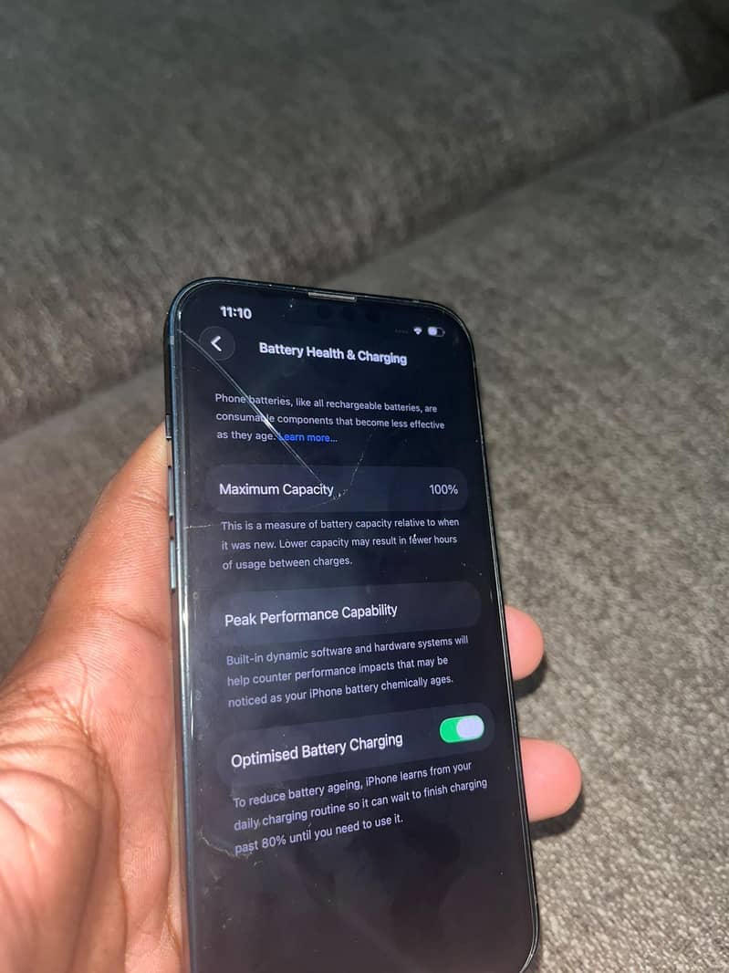 Apple iPhone 13 1