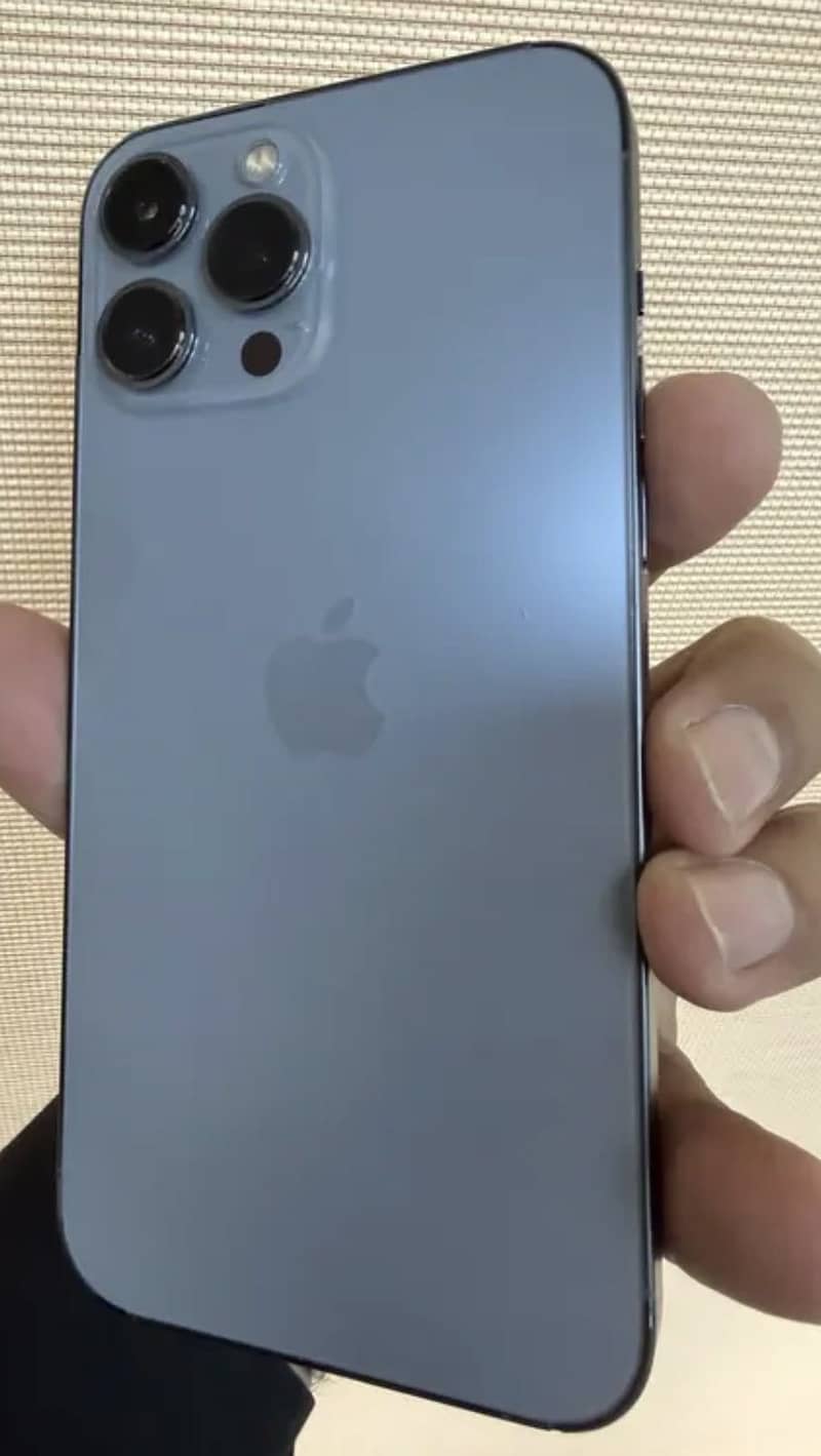 Apple iPhone 13 Pro Max 5