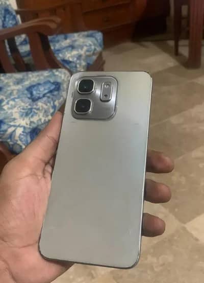 Infinix Hot 50i