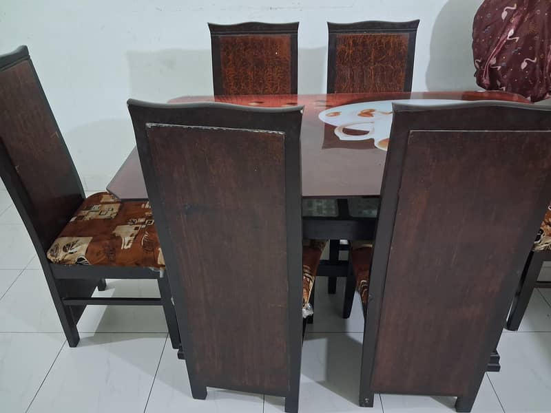 Dining table 6 seater 1
