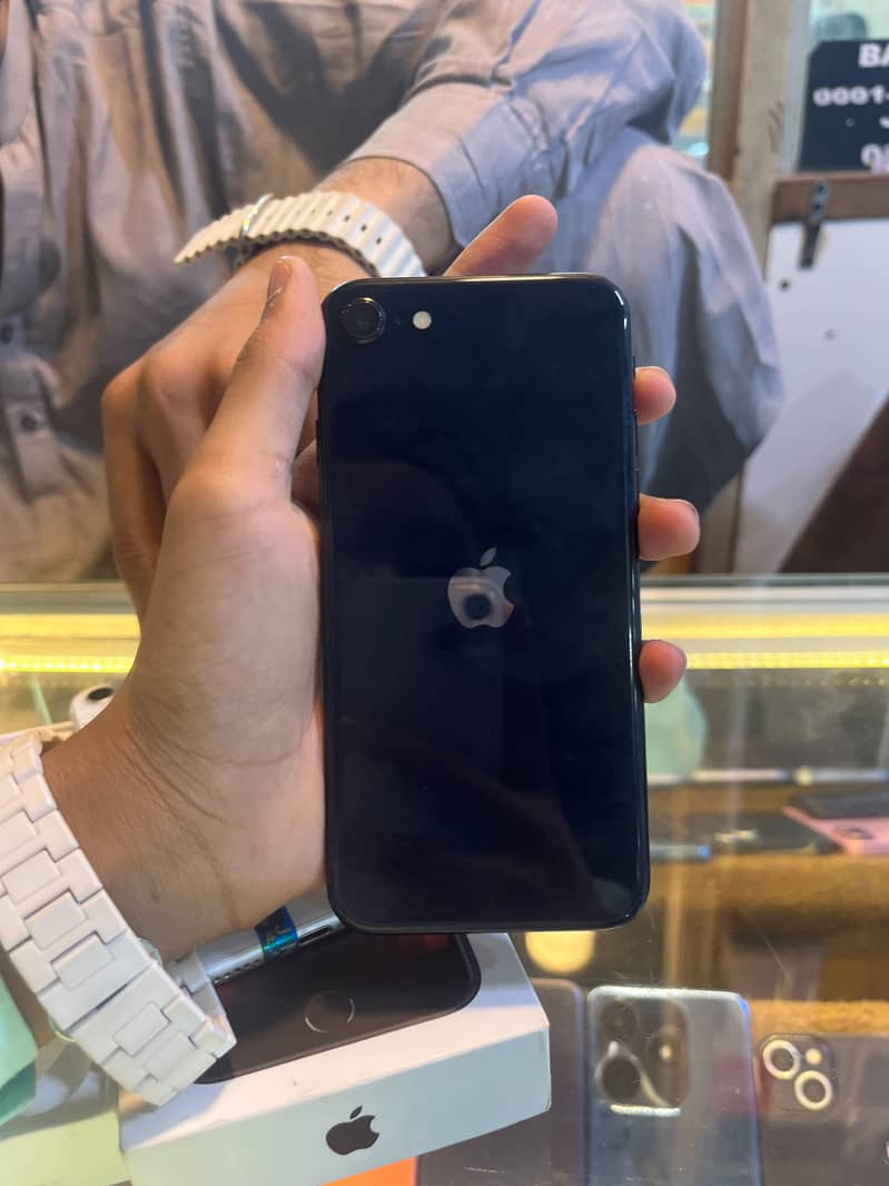 Apple iPhone SE 2