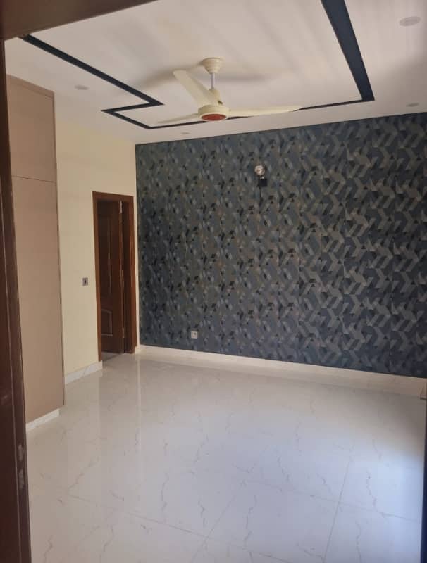 I14 Upper portion for Rent 0