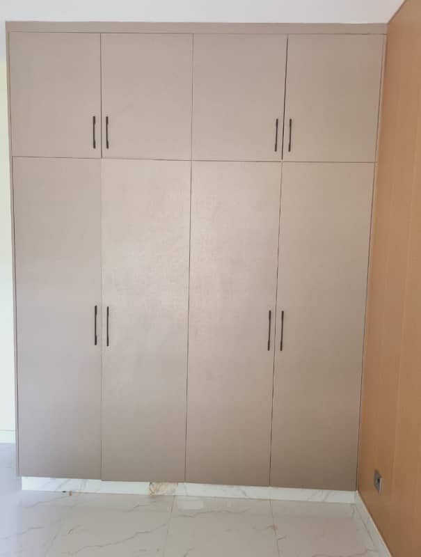 I14 Upper portion for Rent 6