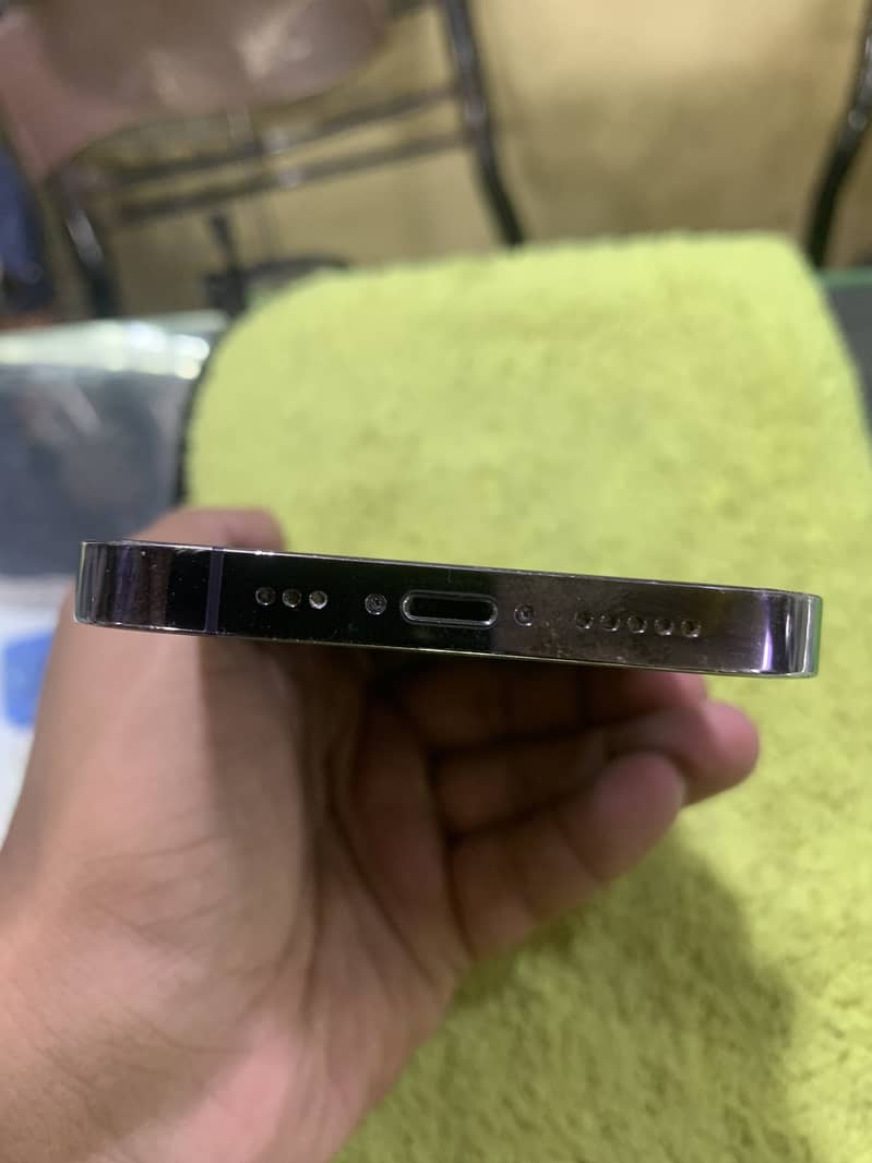 Apple iPhone 14 Pro 3