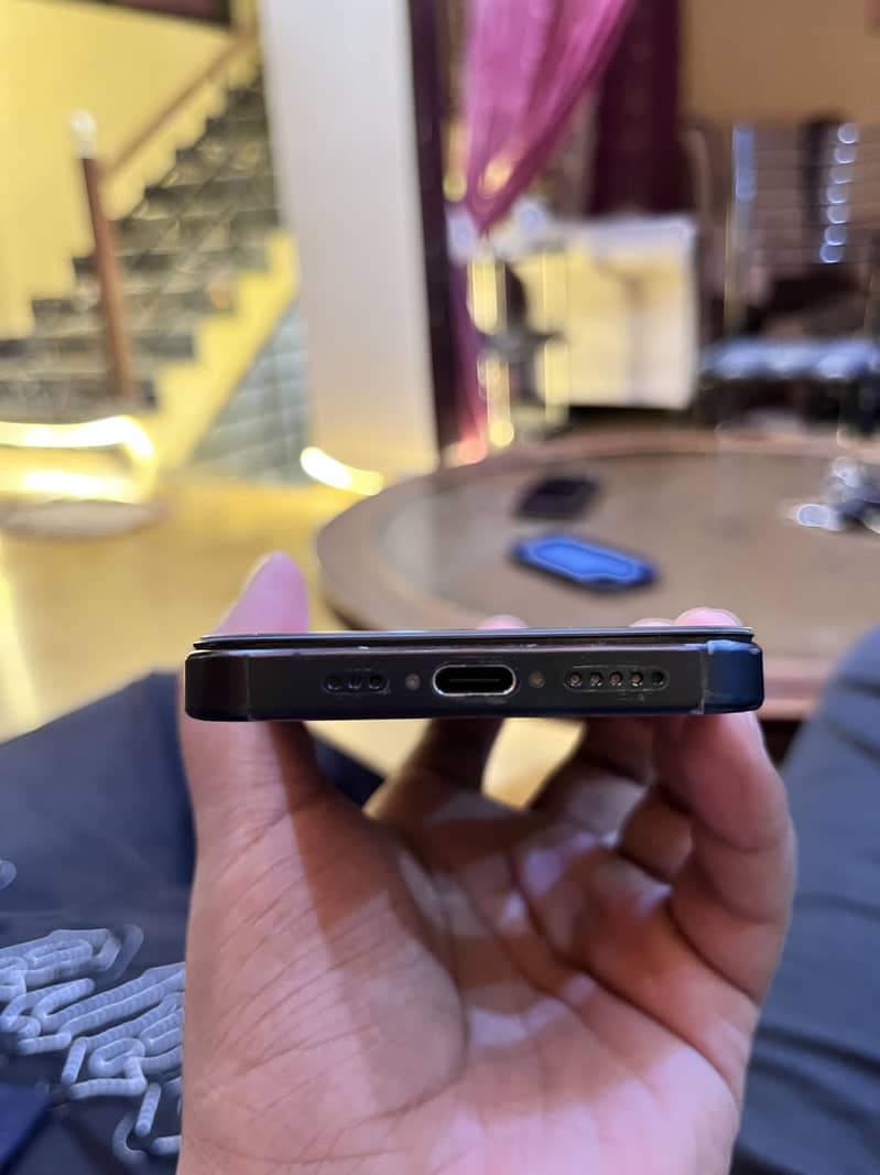 Apple iPhone 15 Pro 11