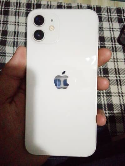 Apple iPhone 12