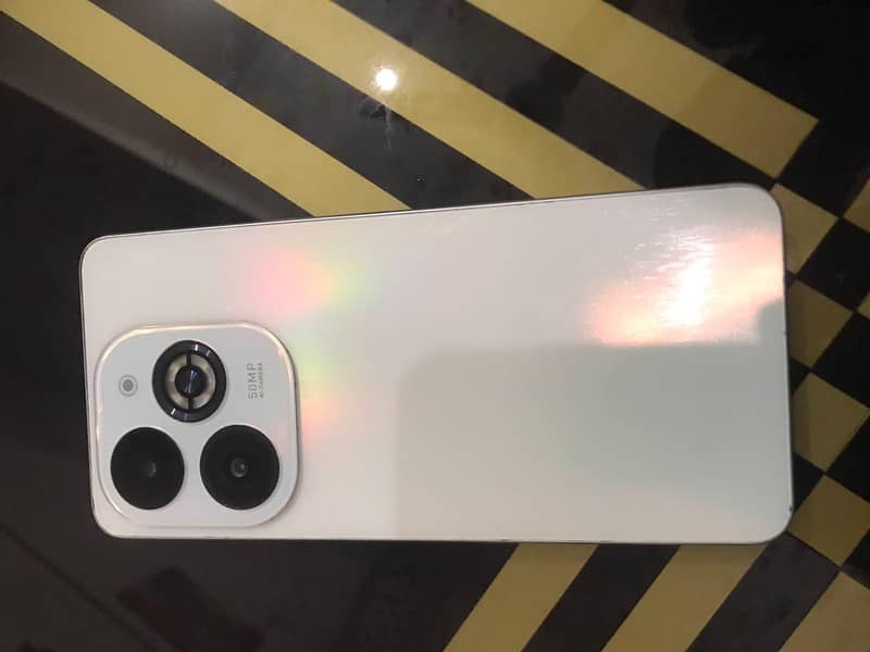 Infinix Smart 8 Pro 1