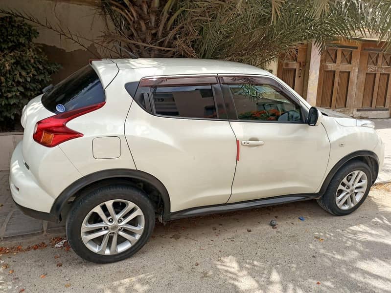 Nissan Juke 2011 4