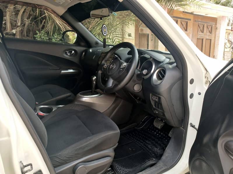 Nissan Juke 2011 10