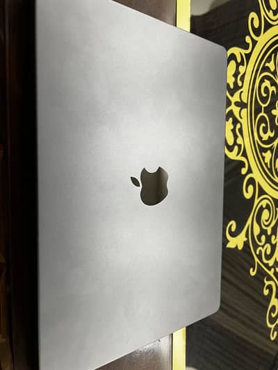 MacBook Pro 14 M3 Pro | 18GB | 512GB | 100% Battery | Display Issue