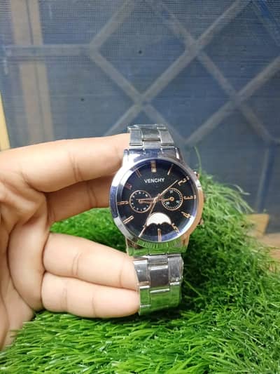 VENCHY PREMIUM BLACK CHAIN WATCH _ FREE HOME DELIVERY