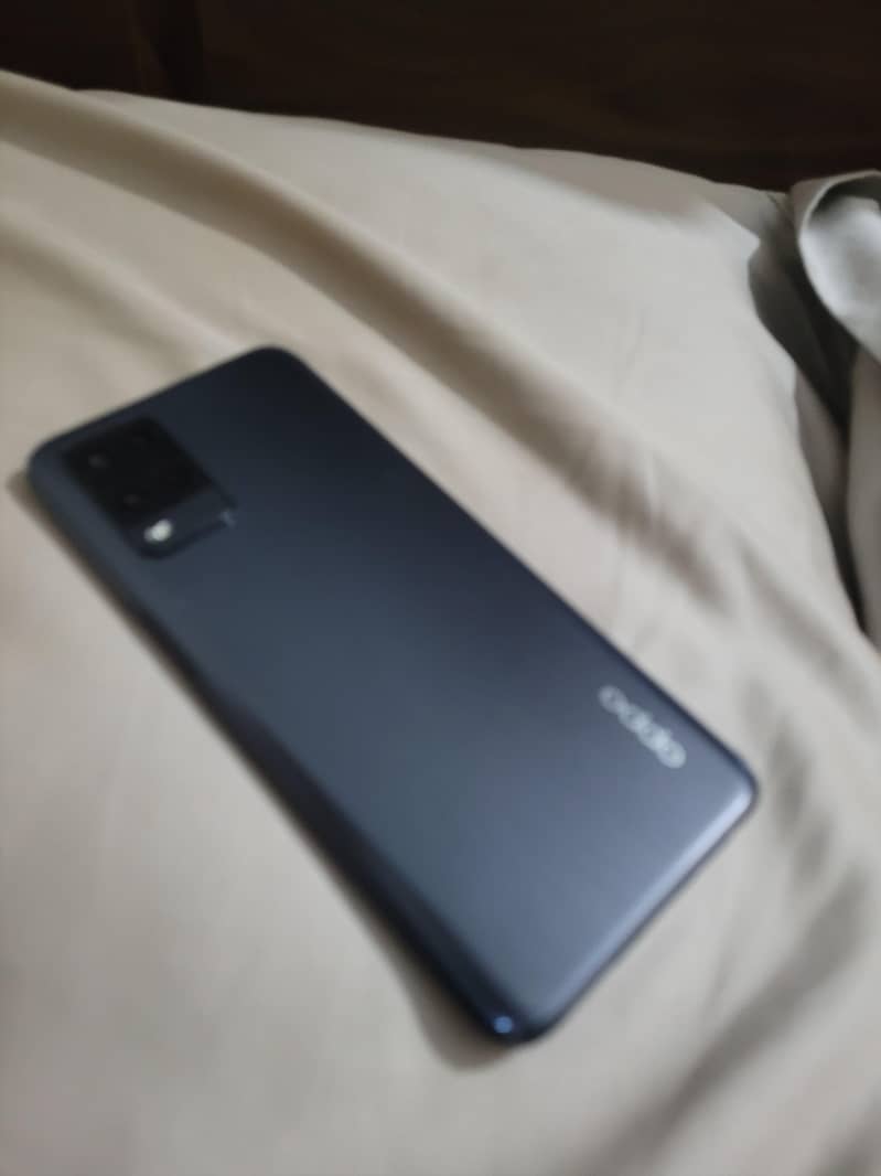 OPPO A54 0