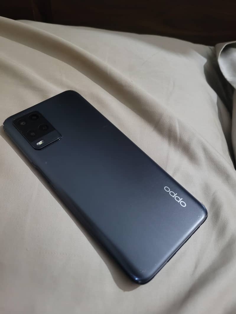 OPPO A54 3