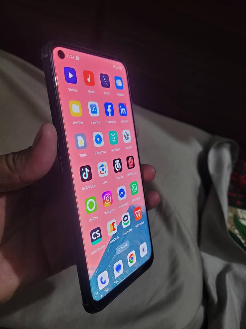 OPPO A54 7