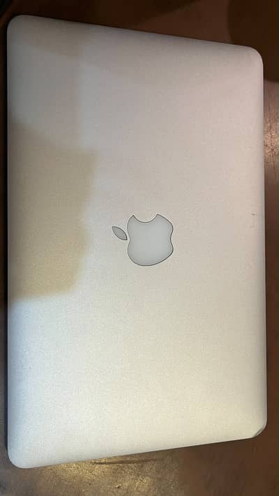 APPLE MACKBOOK AIR 2012 10/10 16/128 GB 0324/94/83/320 KOI FAULT NAHI