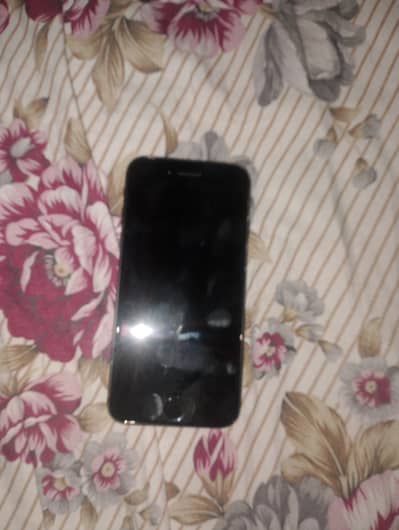 Apple iPhone 7