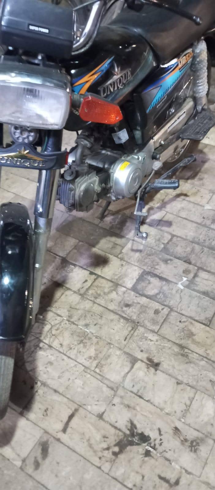 Unique UD 70 3