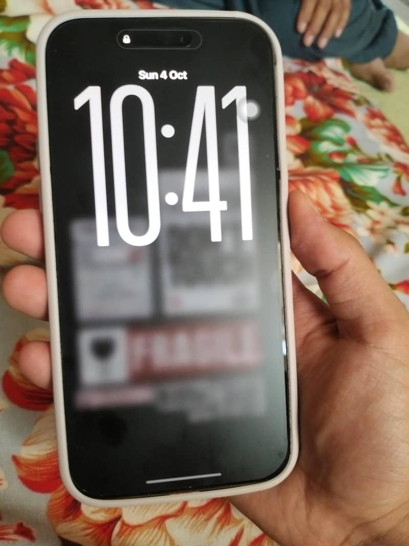 Apple iPhone 14 Pro Max 1