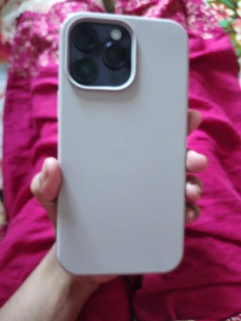 Apple iPhone 14 Pro Max 2