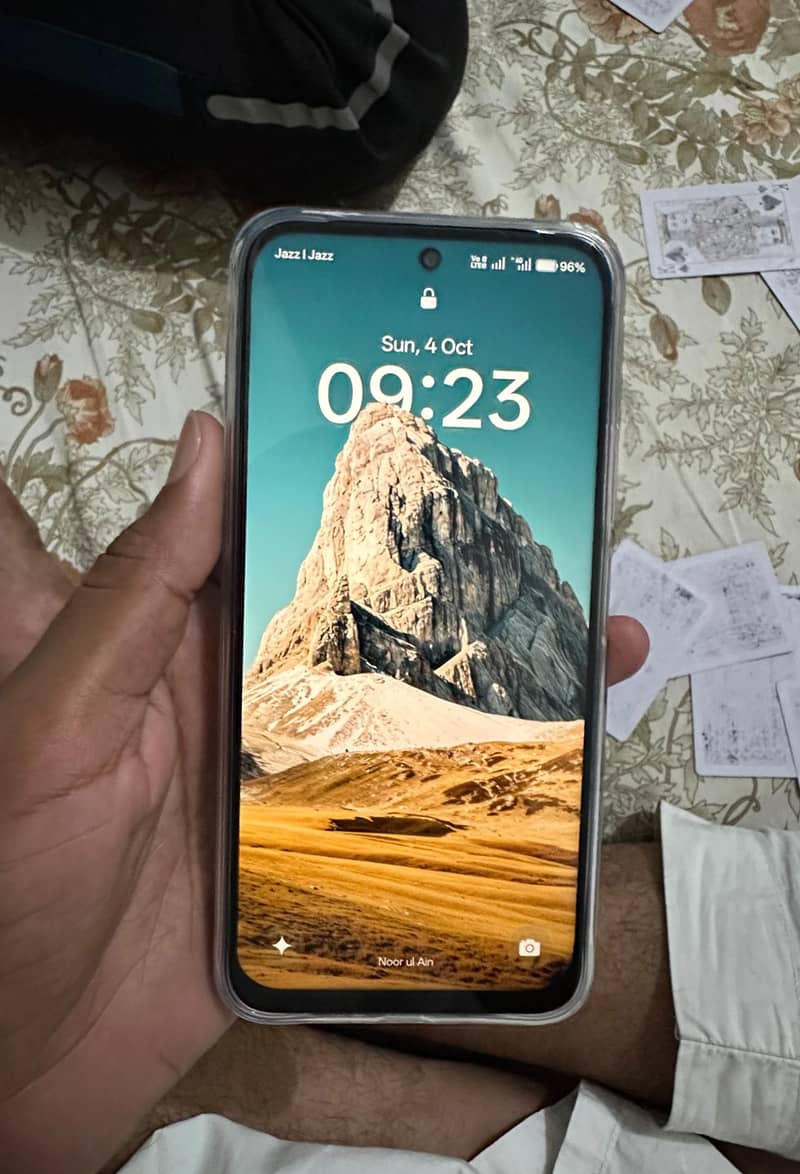 OPPO A6 0