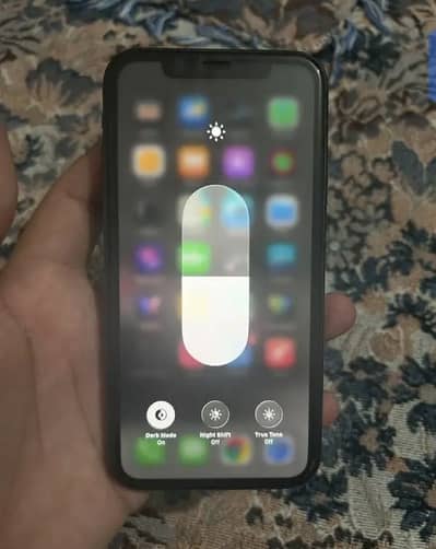 Apple iPhone 11 64GB jv