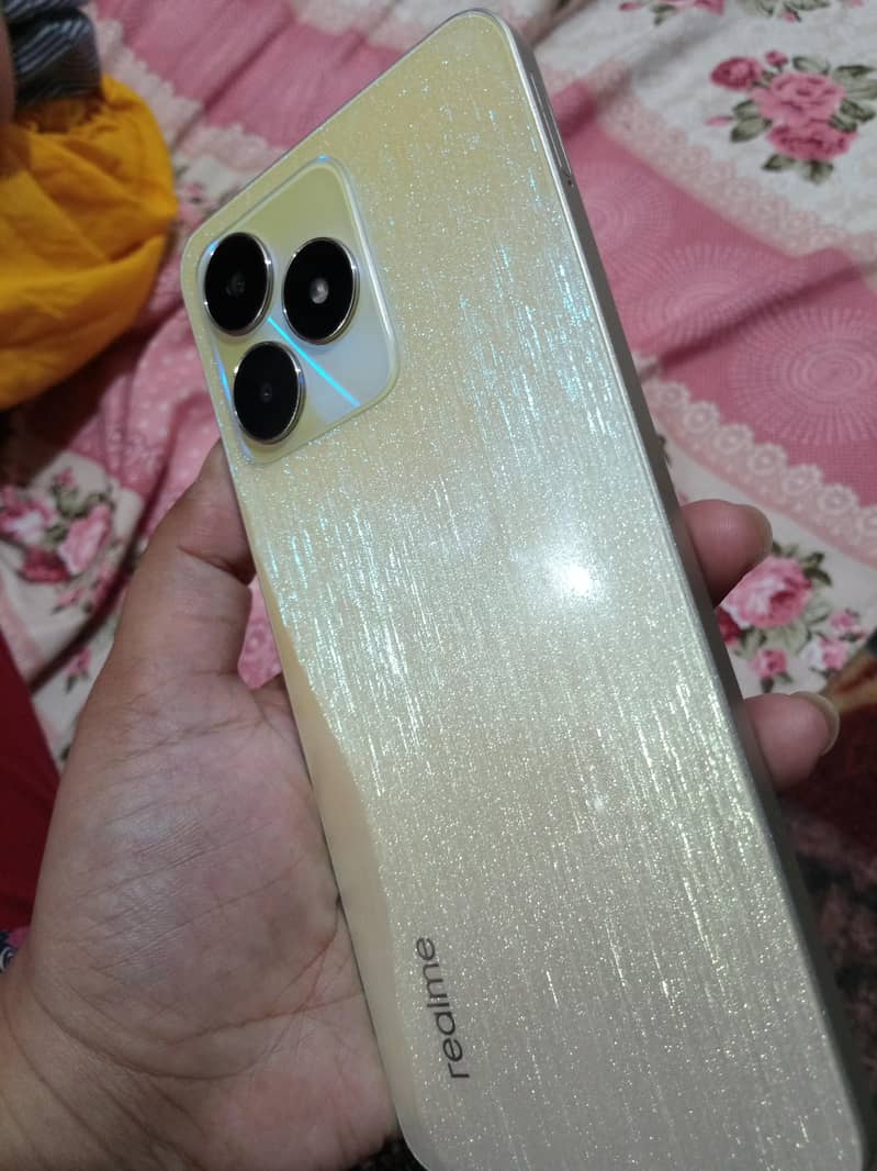 Realme C53 1