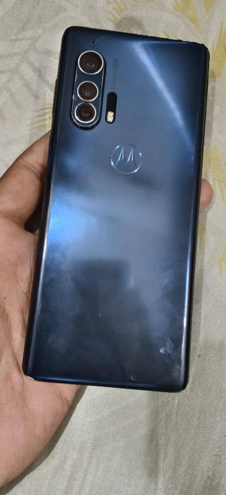 Motorola Edge Plus 1