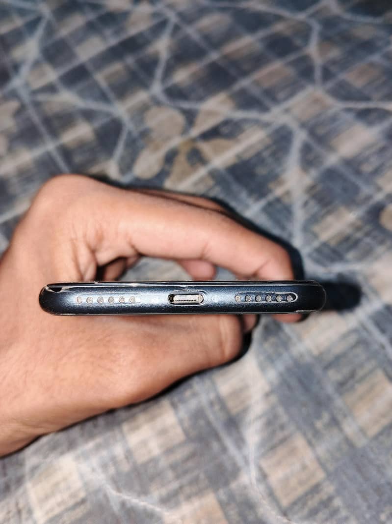 Apple iPhone SE 2nd generation 2