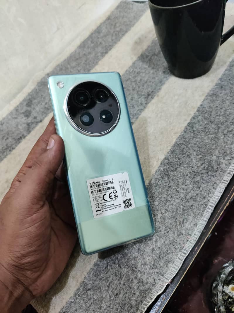 Infinix Zero 40 0