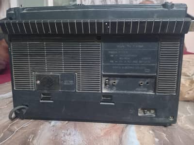 tape recorder or 3band radio  sanyo
