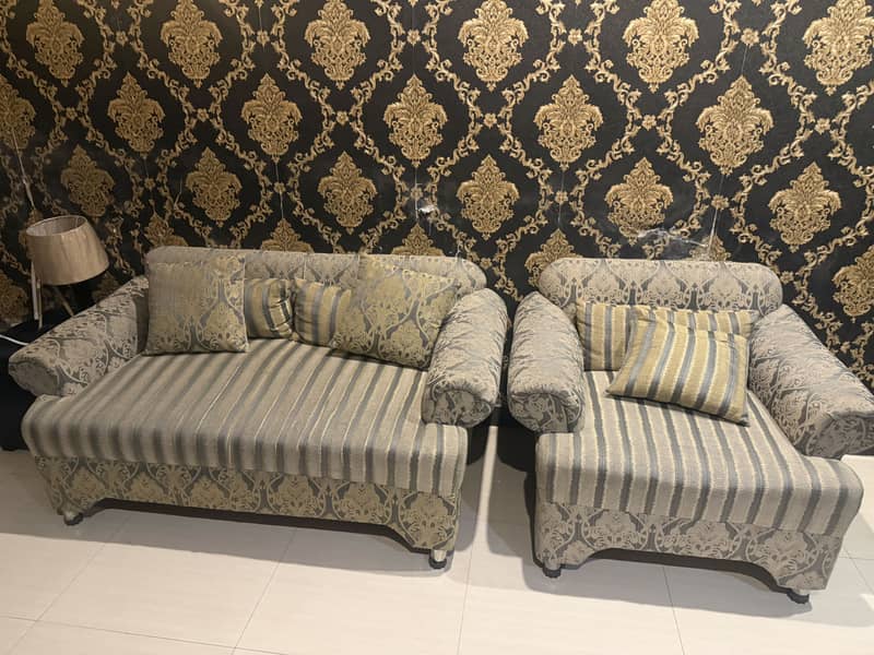 Sofa set (7 seater) 1