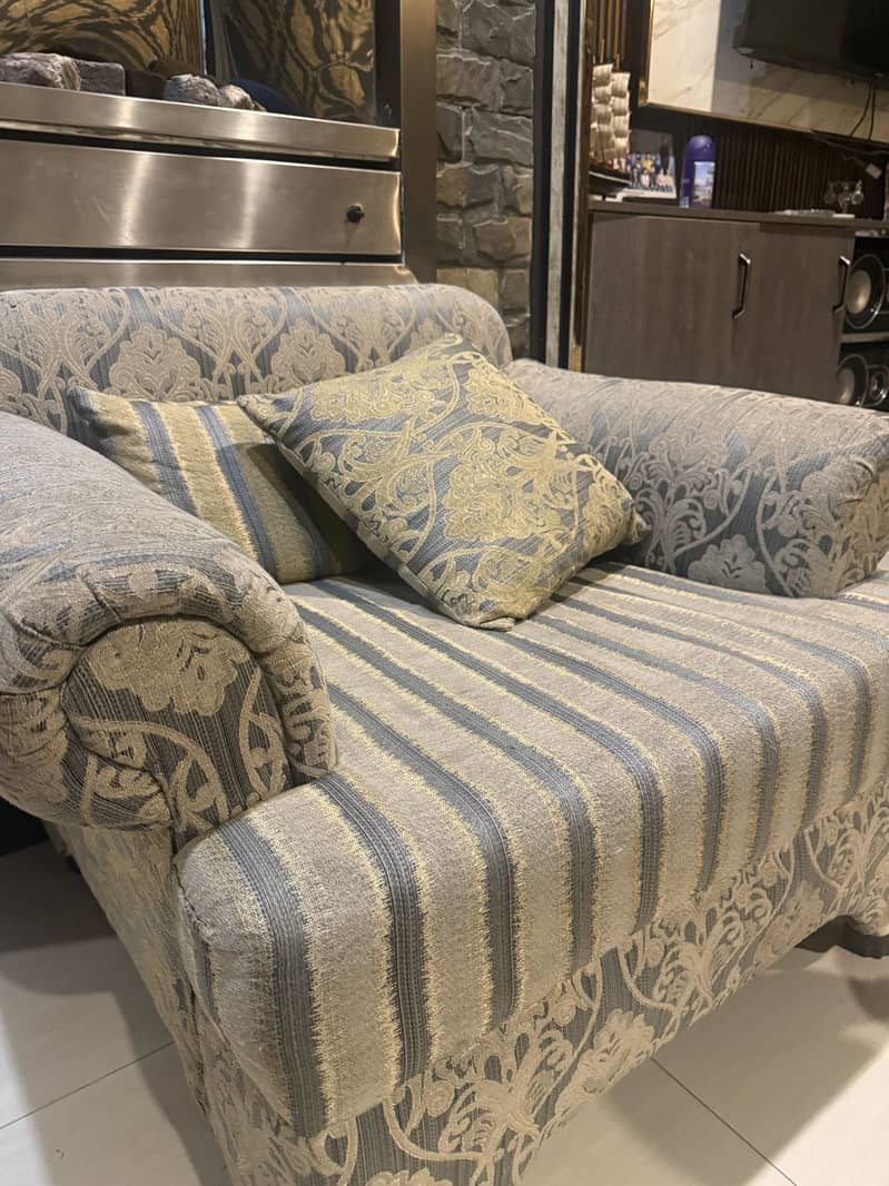 Sofa set (7 seater) 5