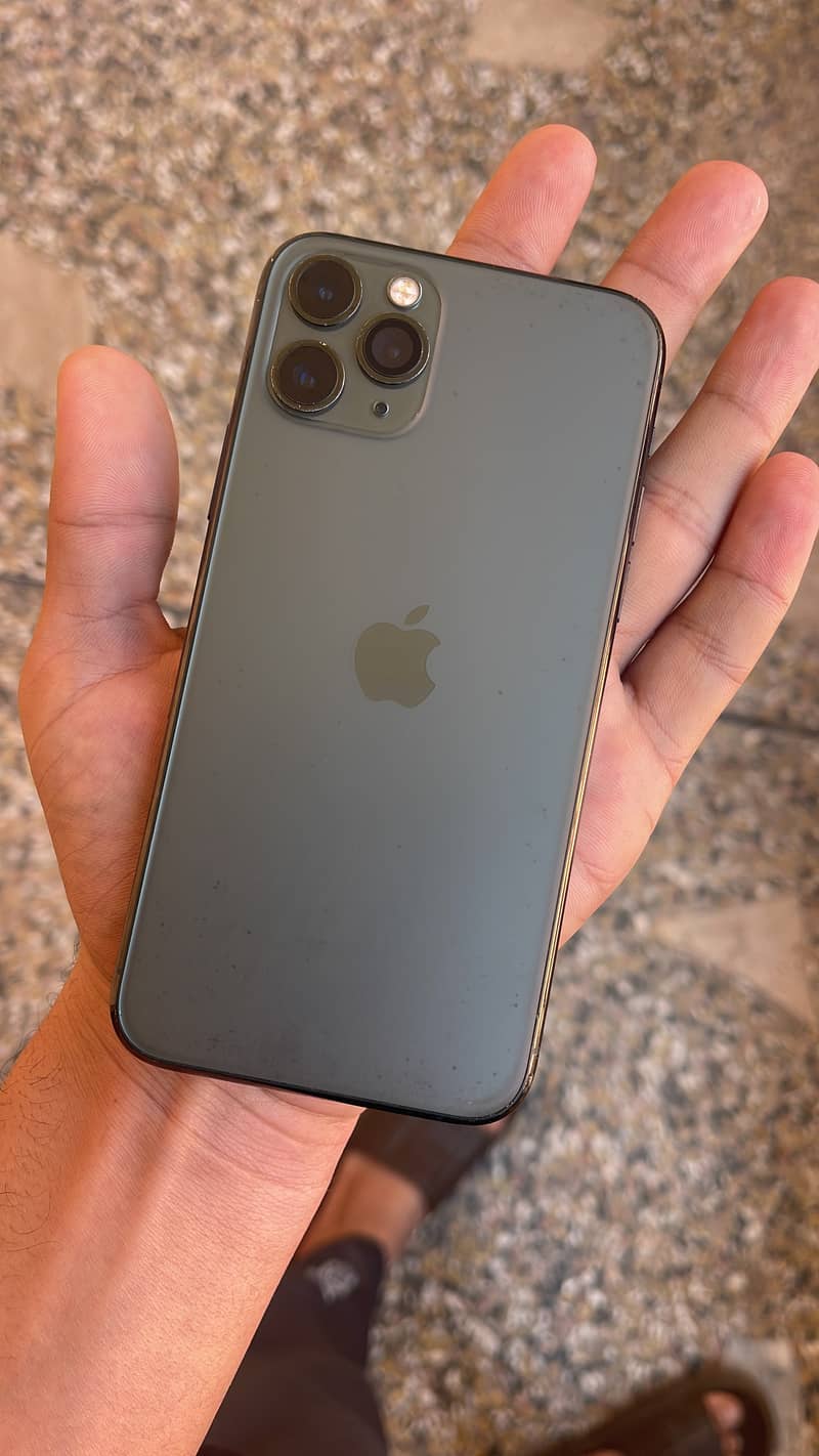 Apple iPhone 11 Pro 1