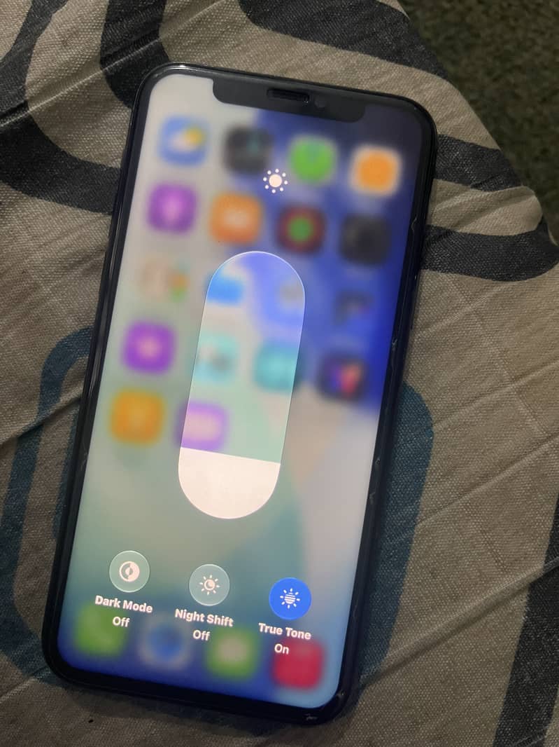 Apple iPhone 11 Pro 9