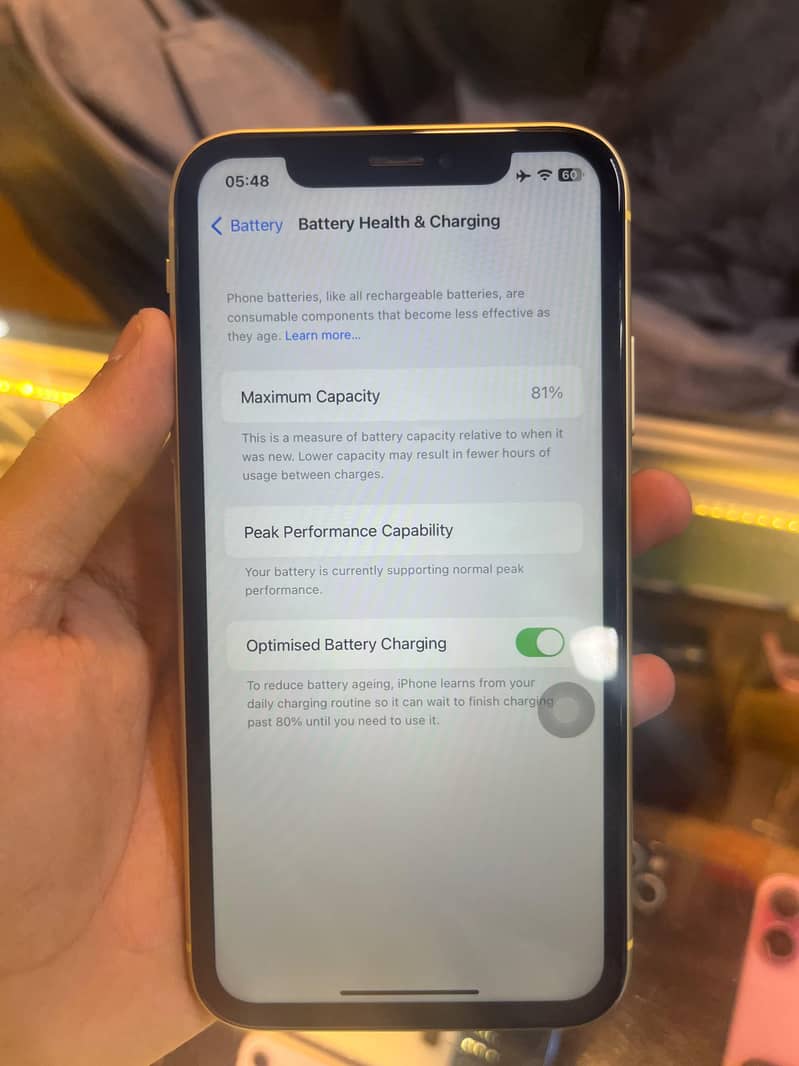 Apple iPhone XR 6