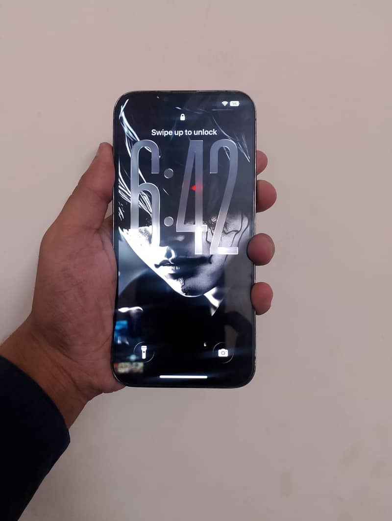 Apple iPhone 13 Pro Max 4