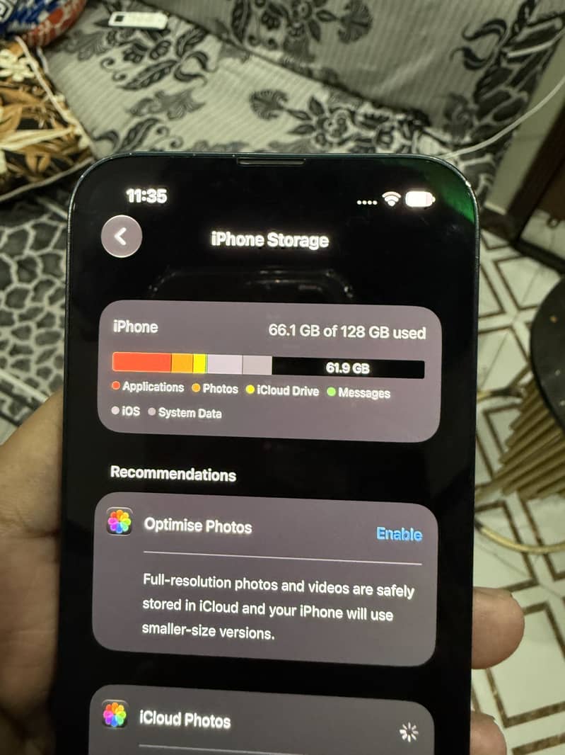 Apple iPhone 13 7