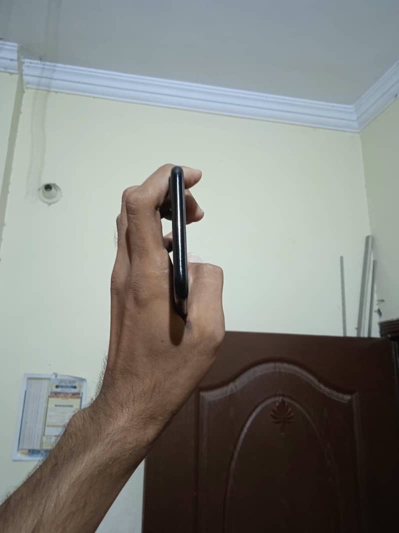 Apple iPhone 7 Plus 4