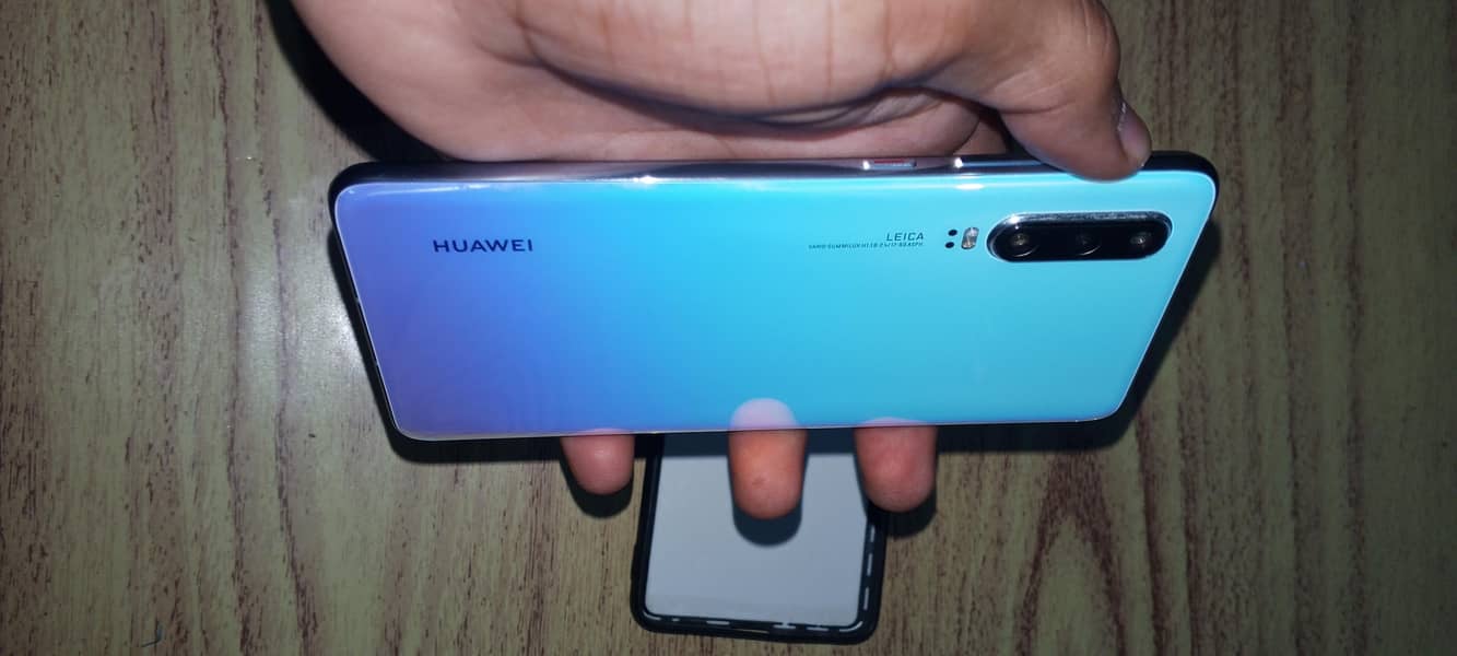 Huawei P30 6