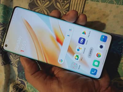 one plus 8 pro 12/256 dual sim life time approved mint condition