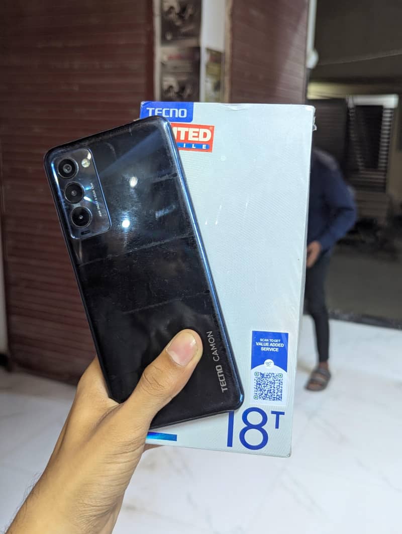 Tecno CAMON 18T 0