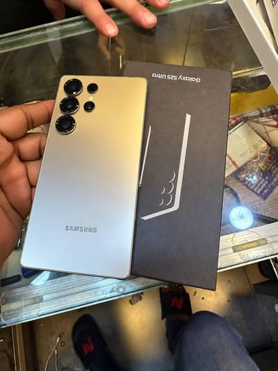 Samsung Mobile S25 Ultra