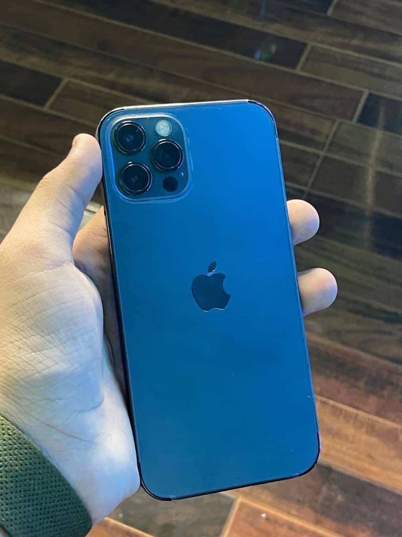 Apple iPhone 12 Pro 0