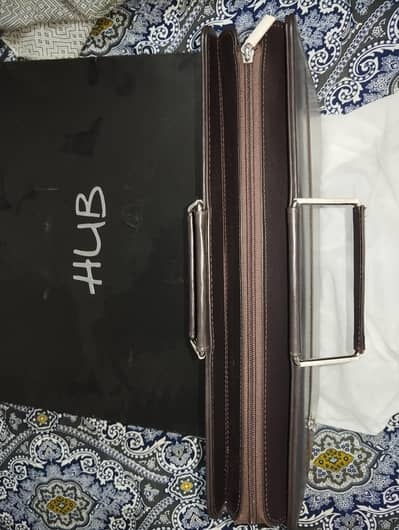 HUB leather office hand bag