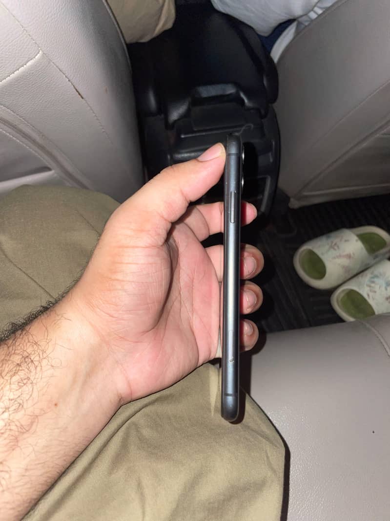 Apple iPhone 11 1