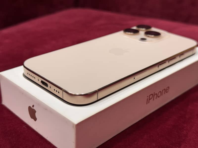 Apple iPhone 16 Pro / 128gb / Desert titanium / PTA Approved 4