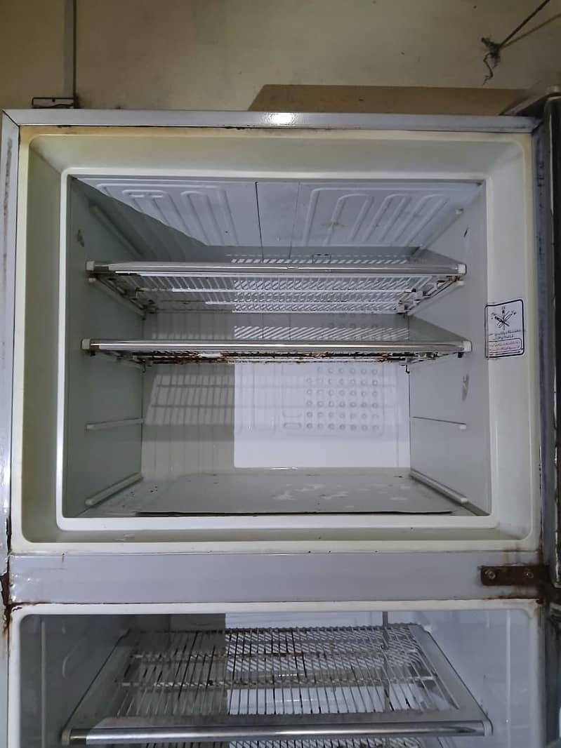 refrigerator 5